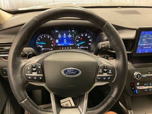 Used 2020 Ford Explorer Limited AWD/4WD image 23