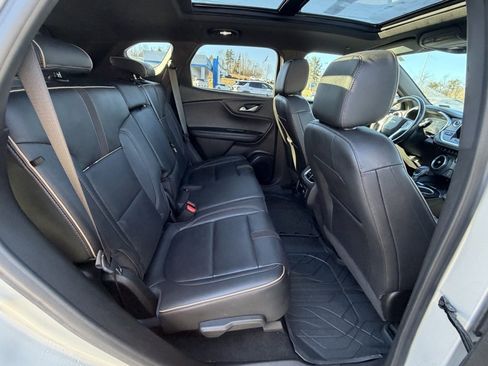 Used 2021 Chevrolet Blazer Premier w/ Driver Confidence II Package image 17