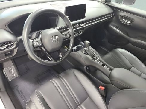 Used 2023 Honda HR-V EX-L image 28