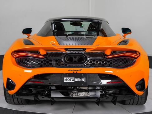 Used 2024 McLaren 750S Spider image 9