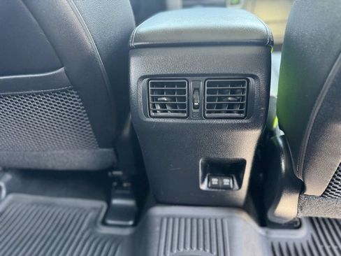Used 2022 Toyota 4Runner TRD Sport AWD/4WD image 17