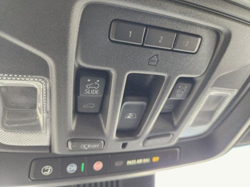 Used 2025 Chevrolet Silverado 2500 ZR2 w/ Technology Package image 58