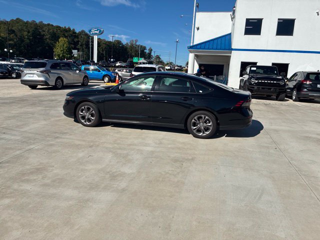 Used 2024 Honda Accord EX image 23