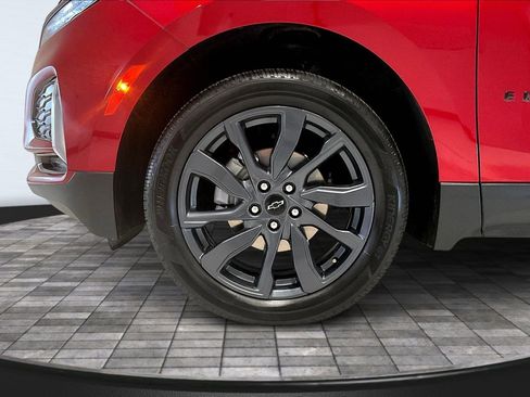 Used 2024 Chevrolet Equinox RS image 33