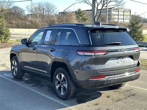 Used 2022 Jeep Grand Cherokee Limited 4xe image 24