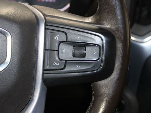 Used 2020 GMC Sierra 1500 SLT w/ SLT Premium Package image 39