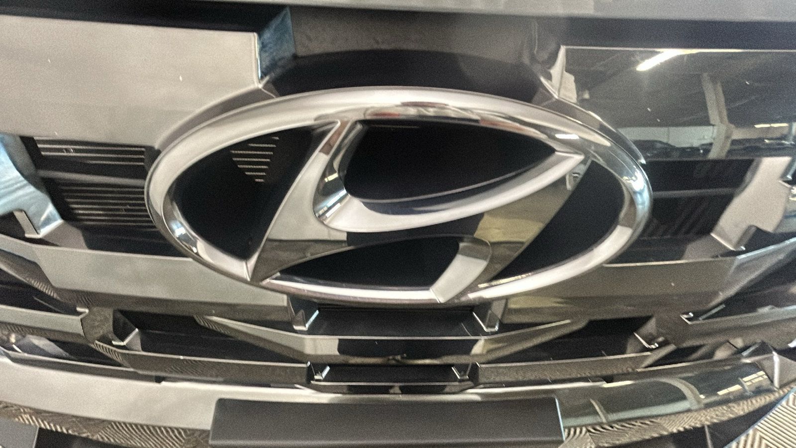 Used 2023 Hyundai Santa Cruz Night AWD/4WD image 10