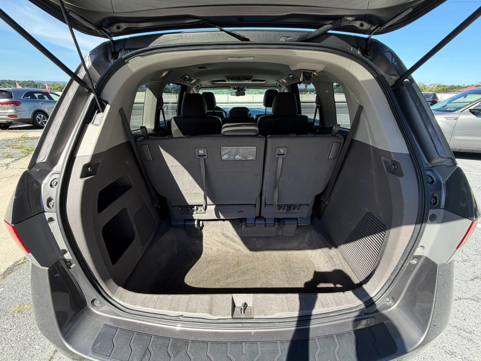 Used 2014 Honda Odyssey EX-L image 24