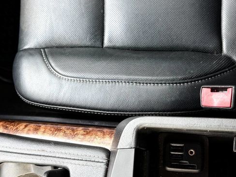 Used 2015 Chevrolet Tahoe LTZ image 42