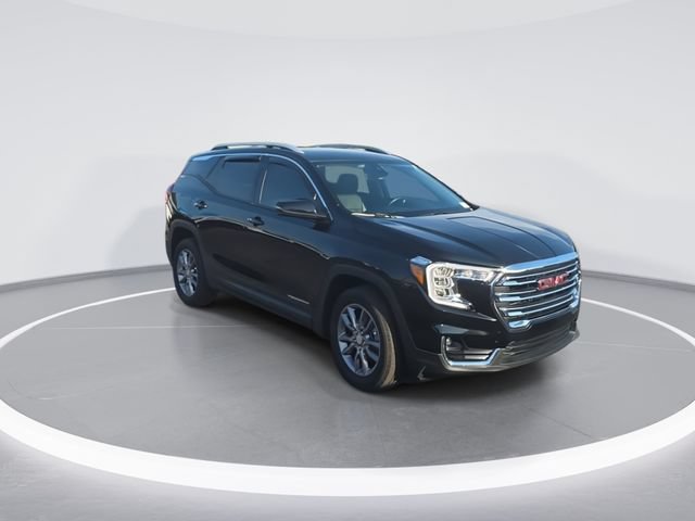 Used 2024 GMC Terrain SLT AWD/4WD image 2