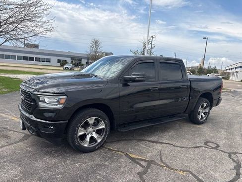Used 2023 RAM 1500 Laramie image 3