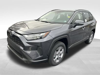 New 2025 Toyota RAV4 XLE