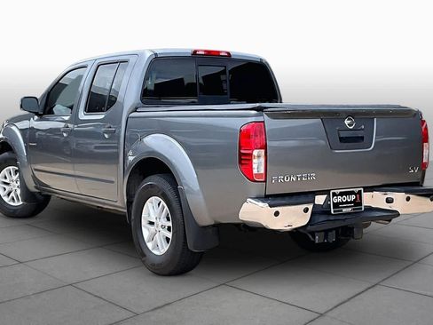 Used 2018 Nissan Frontier SV w/ Value Truck Package RWD image 11