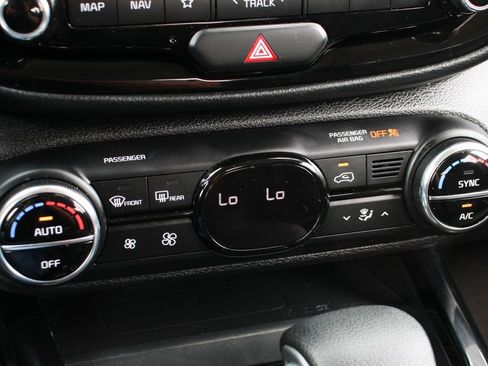 Used 2023 Kia Soul S image 28