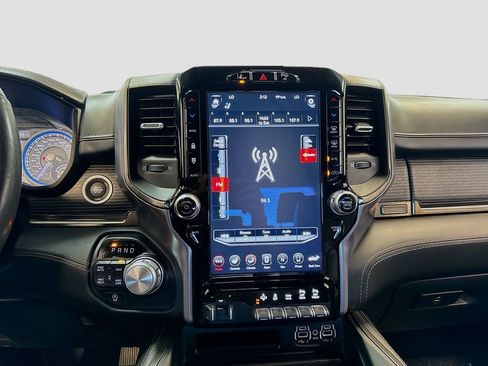 Used 2020 RAM 1500 Limited AWD/4WD image 17