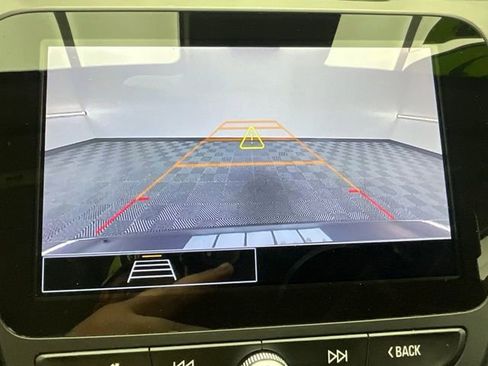 Used 2023 Chevrolet Malibu LT w/ Driver Confidence Package image 5