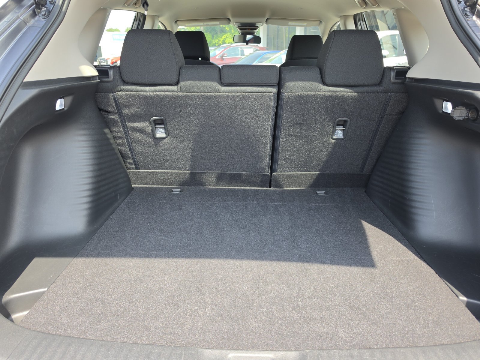Used 2025 Honda HR-V LX image 13