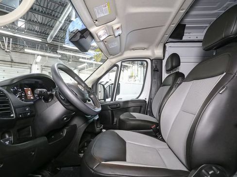 Used 2026 RAM ProMaster 2500 w/ Convenience Group FWD image 33