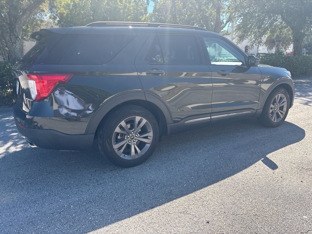 Used 2022 Ford Explorer XLT w/ Equipment Group 202A RWD image 5