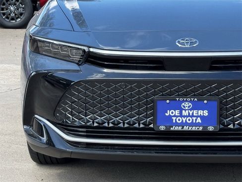 New 2026 Toyota Crown image 5