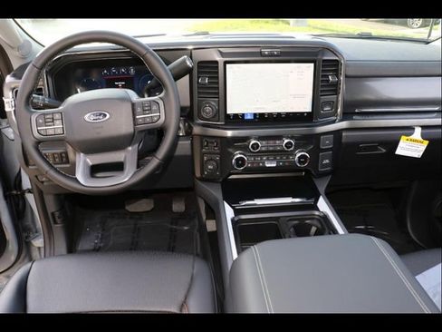 New 2025 Ford F250 Lariat w/ Lariat Ultimate Package image 19