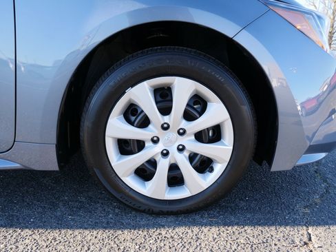 Used 2024 Toyota Corolla LE image 11