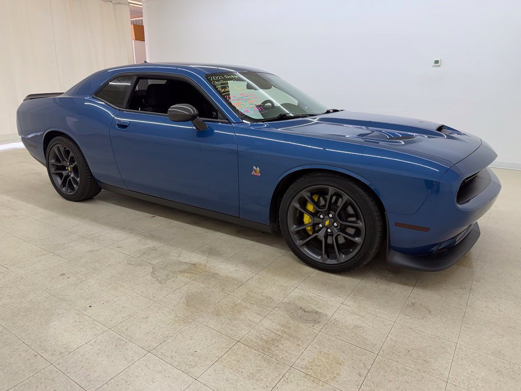 Used 2021 Dodge Challenger R/T Scat Pack RWD image 6