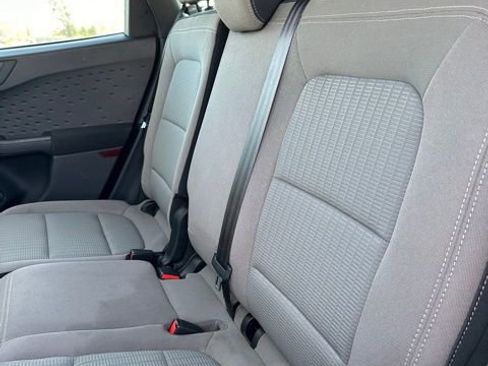 Used 2020 Ford Escape S image 16