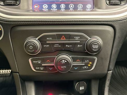 Used 2021 Dodge Charger R/T w/ Plus Group image 13