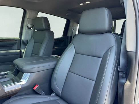New 2026 GMC Sierra 1500 Elevation w/ Elevation Premium Package AWD/4WD image 10