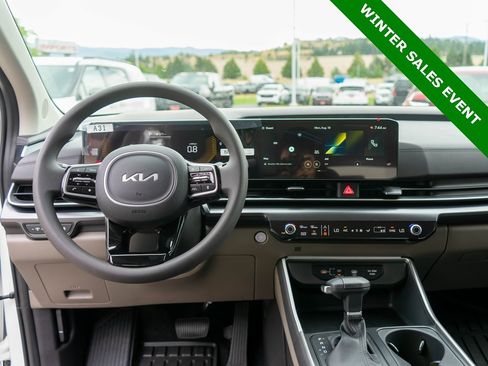 New 2026 Kia Carnival LX image 15