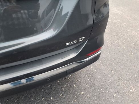 Used 2019 Chevrolet Equinox LT image 5