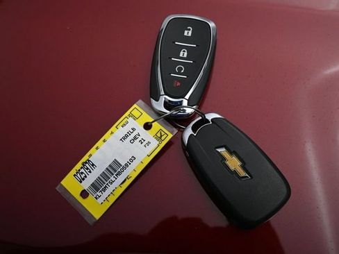 Used 2021 Chevrolet TrailBlazer RS w/ Technology Package FWD image 44