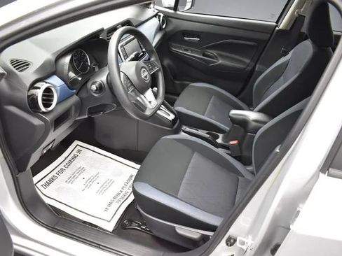 Used 2025 Nissan Versa SV FWD image 14