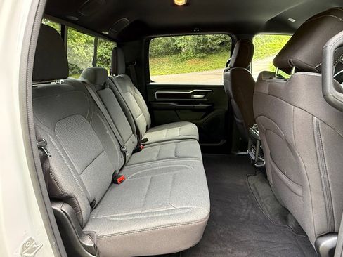 Used 2023 RAM 1500 Big Horn AWD/4WD image 17