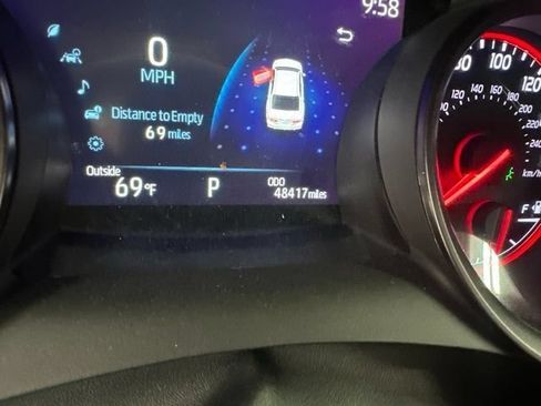 Used 2022 Toyota Camry XSE w/ Navigation Package FWD image 2