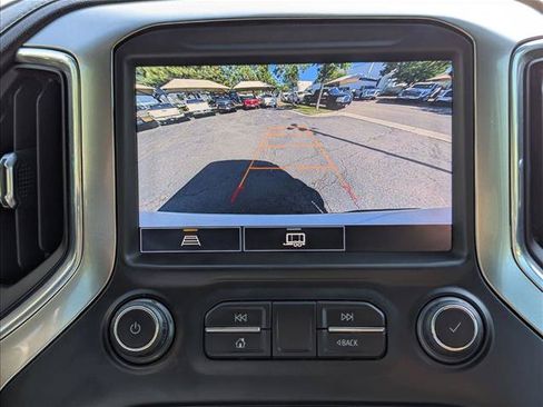 Used 2021 Chevrolet Silverado 1500 LT Trail Boss w/ Convenience Package II AWD/4WD image 12