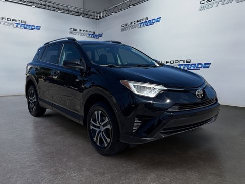 Used 2017 Toyota RAV4 LE w/ Carpet Mat Package FWD image 3