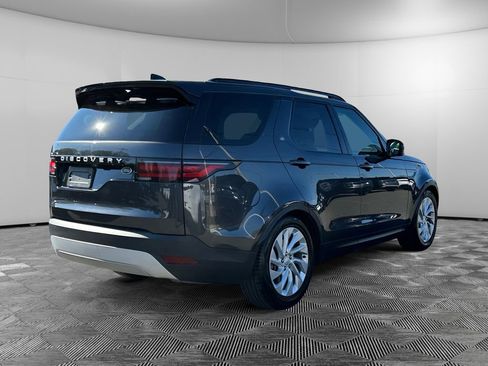 Used 2023 Land Rover Discovery S AWD/4WD image 5