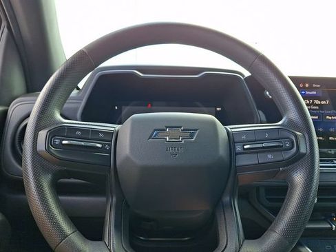 Certified 2024 Chevrolet Colorado Trail Boss w/ Safety Package AWD/4WD image 18