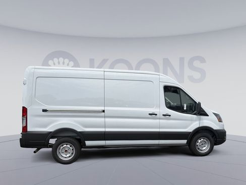 New 2026 Ford Transit 250 148 Medium Roof RWD image 8