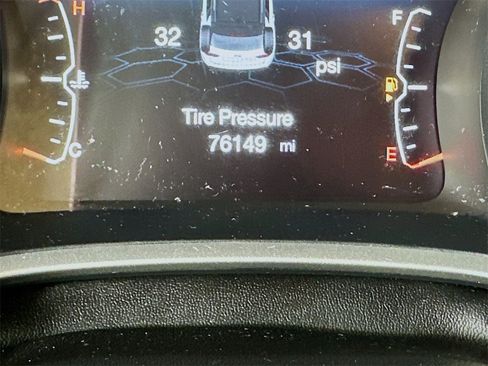 Used 2018 Jeep Compass Limited image 27