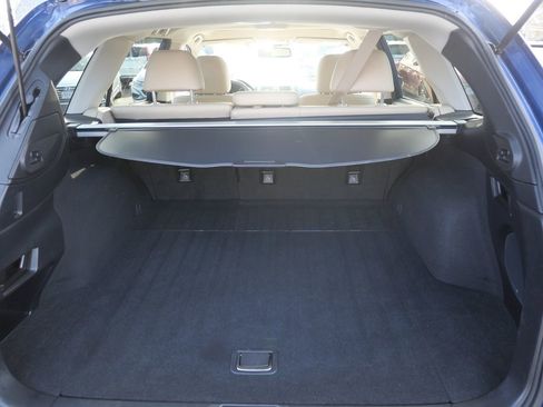 Used 2017 Subaru Outback 2.5i Limited image 29