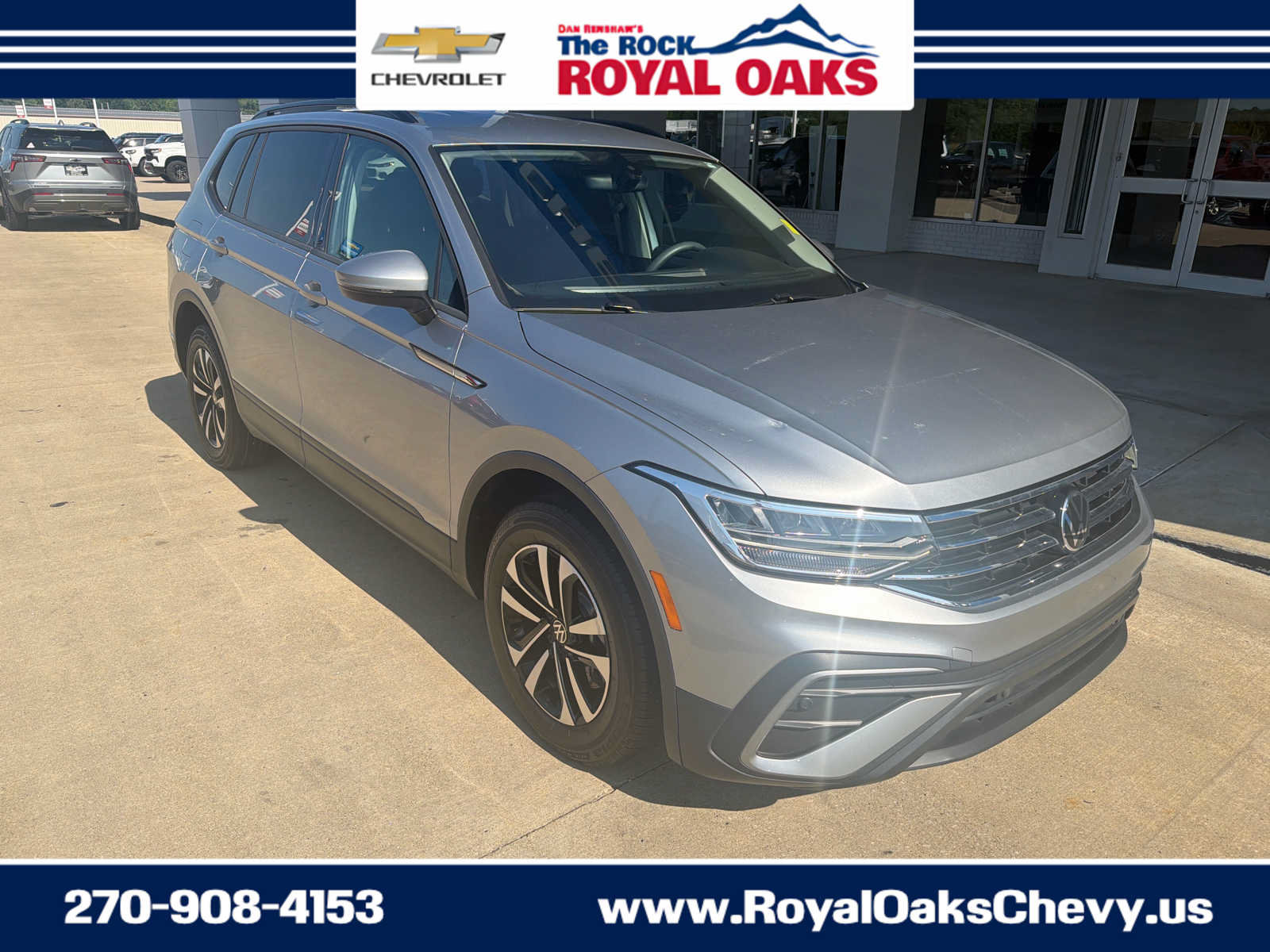 Used 2023 Volkswagen Tiguan S FWD image 8