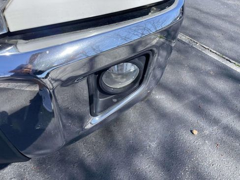 Used 2017 Toyota Tundra Limited image 18