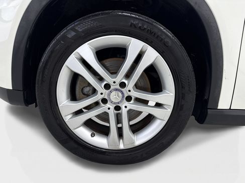Used 2017 Mercedes-Benz GLA 250 image 49