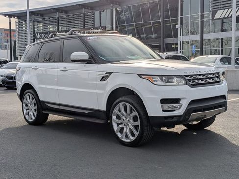 Used 2014 Land Rover Range Rover Sport HSE image 3