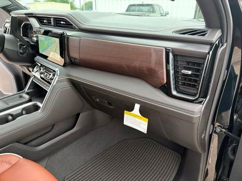 New 2026 GMC Sierra 2500 Denali Ultimate w/ Snow Plow Prep/Camper Package AWD/4WD image 35