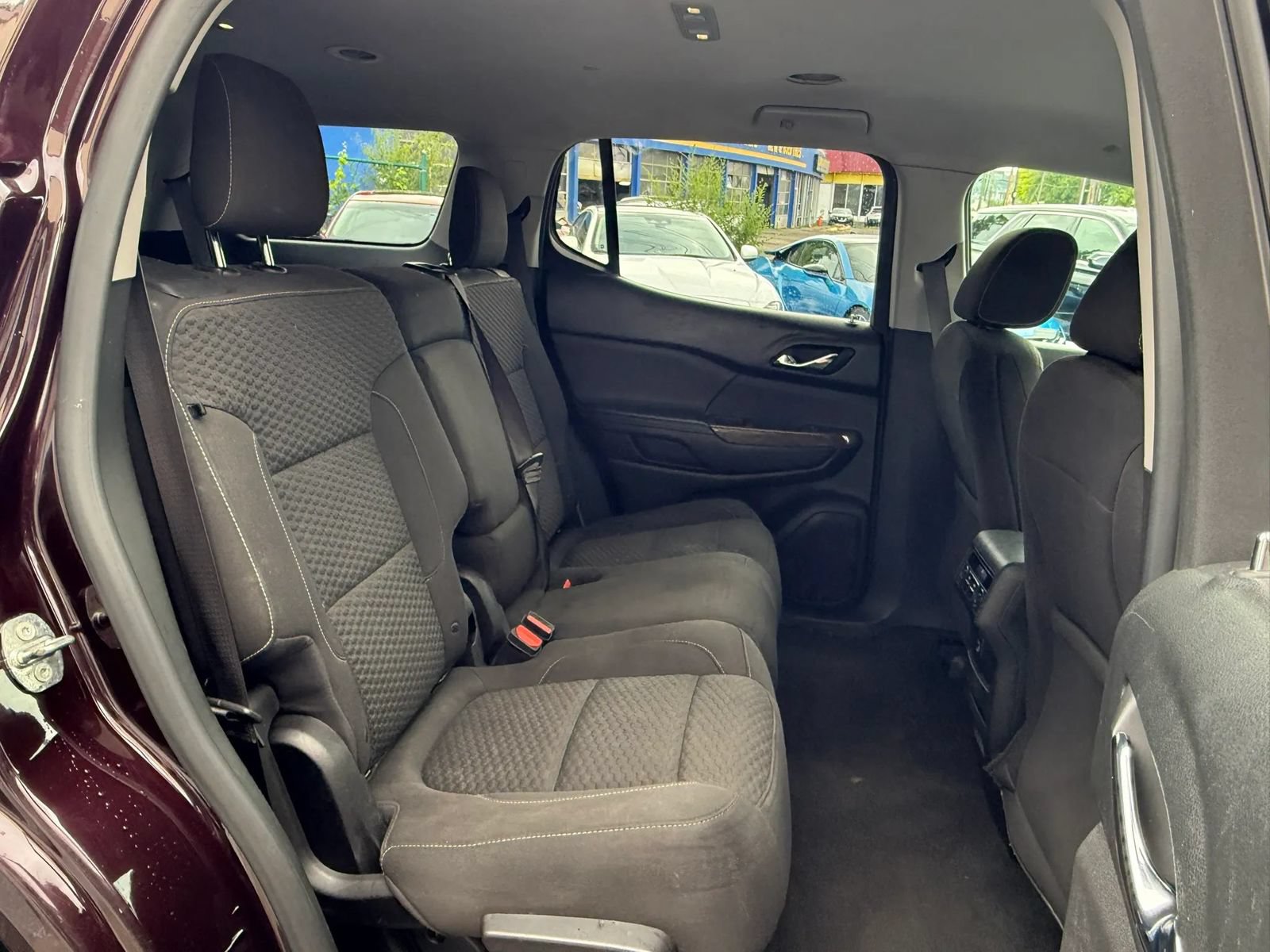 Used 2018 GMC Acadia SLE w/ LPO, Protection Package FWD image 26