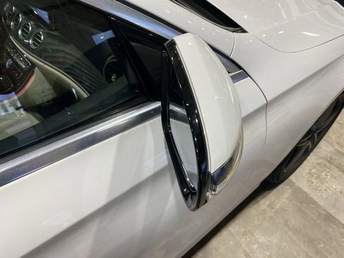 Used 2017 Mercedes-Benz E 300 image 22